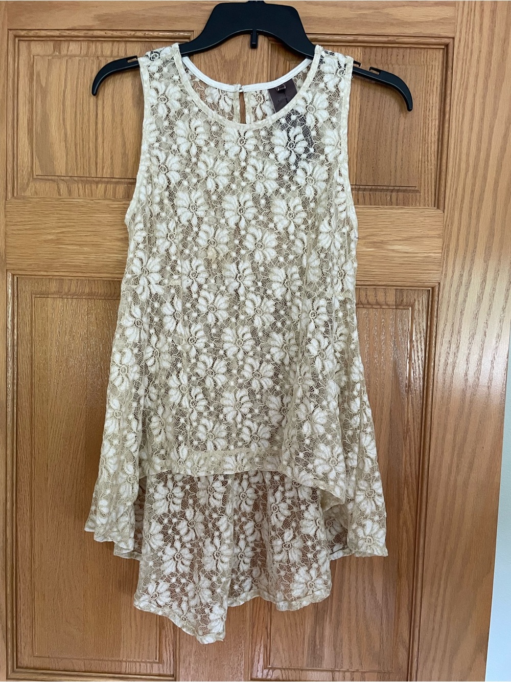 Y2K Moon Collection Women’s Ivory Floral Lace Round Neck Blouse Sz L